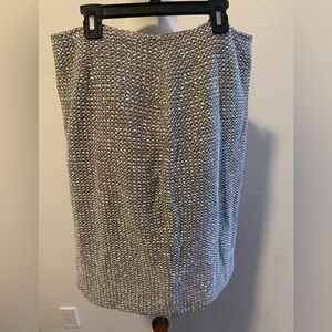 St. John Textured Gray and White Pencil Skirt